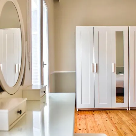 Apartment #isabelle Apt By Halu!